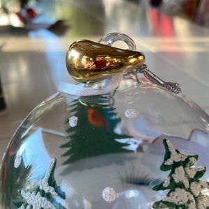 2 gold tone dome rings